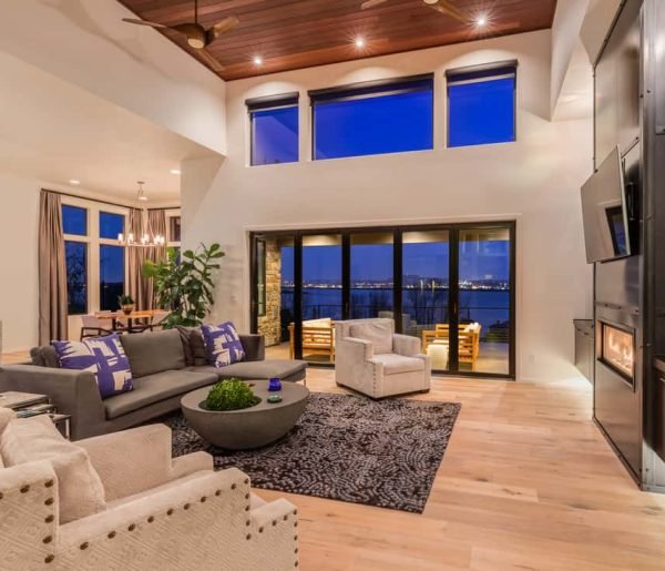 family-room-photo-dec21-00020